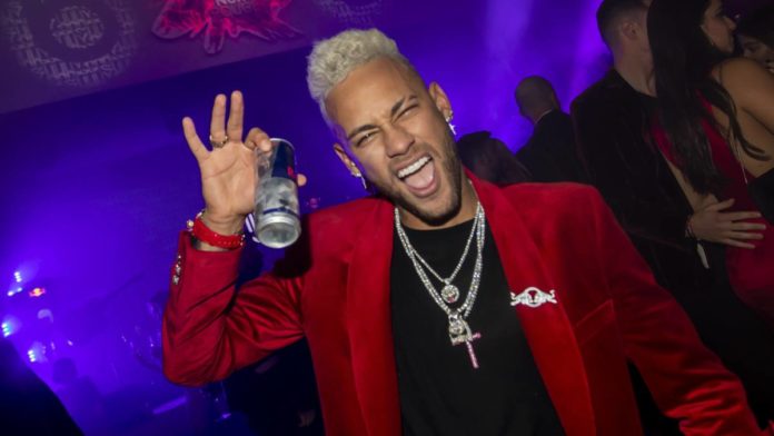 A Neymar no le gusta que le digan "fiestero".