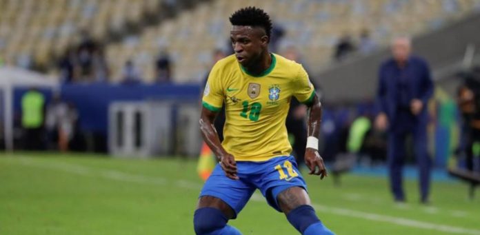 Vinicius es convocado por Brasil para las eliminatorias de noviembre.