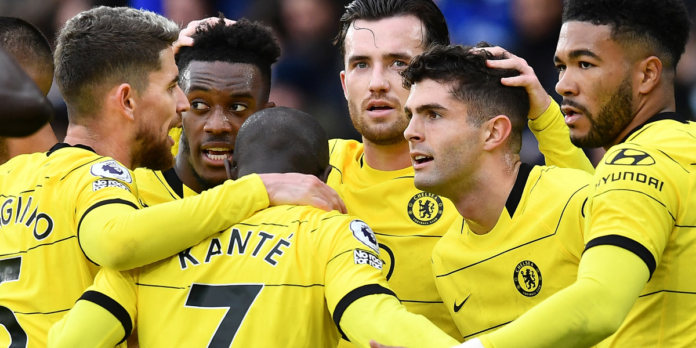 Chelsea sigue en lo más alto de la Premier League.