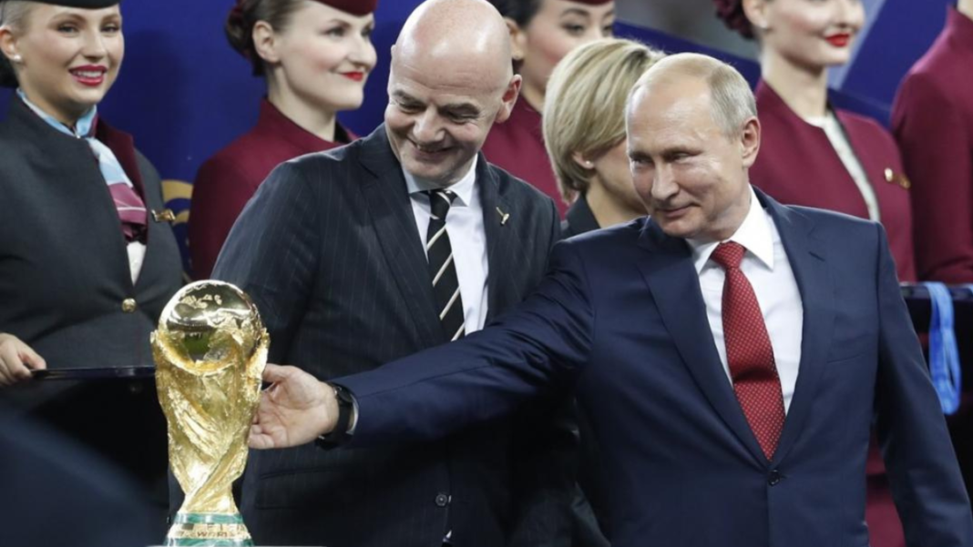 FIFA y UEFA suspenden a Rusia de sus competencias