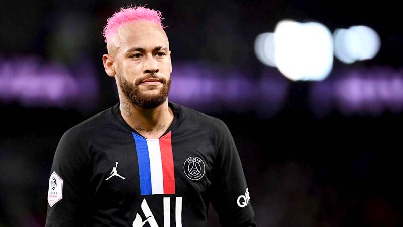 Ney está en Japón con el PSG.