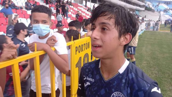 Yustin Obando anotó con Motagua.