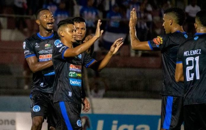 Los "jaibos" celebran el único gol