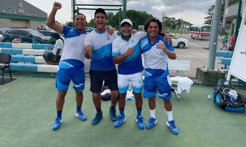 Honduras asciende en Copa Davis.