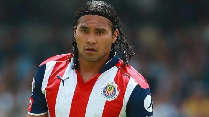 Carlos "Gullit" Peña es esperado en La Ceiba.