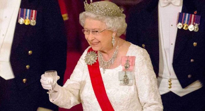 La Reina Isabel era seguidora del Arsenal.