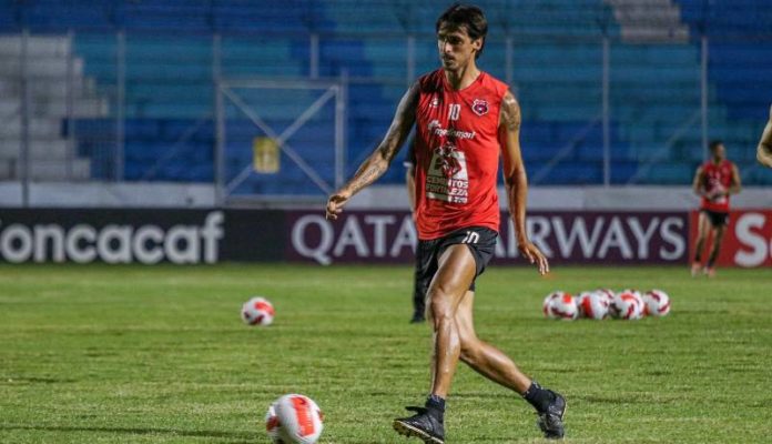 Bryan Ruiz, capitán del Alajuela