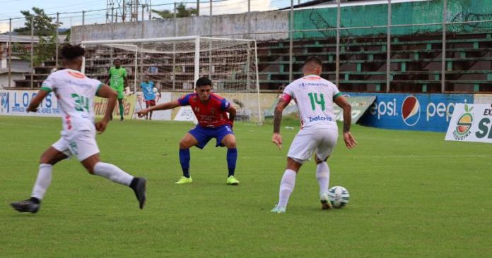 Platense en Liga de Ascenso.