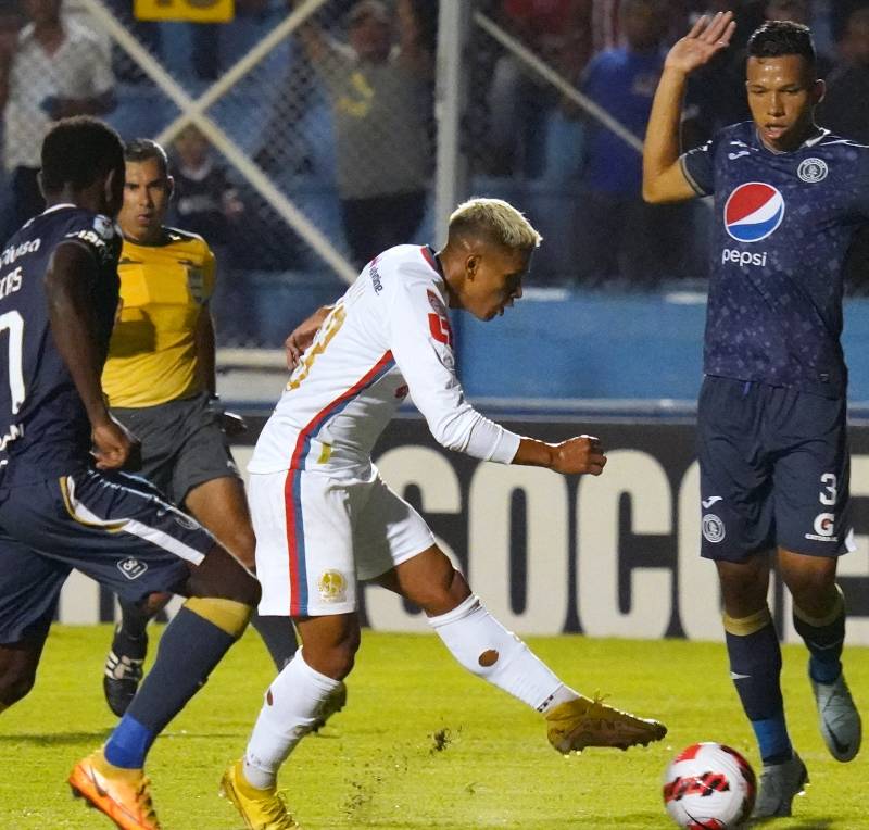 Moya está listo para enfrentar a Motagua.