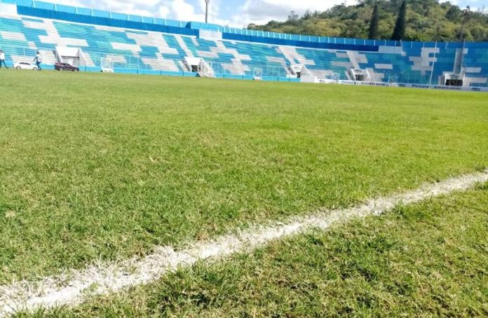 Estadio Nacional "Chelato Uclés".