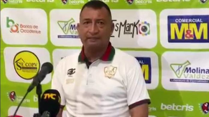 José Humberto Rivera, técnico de Potros de Olancho FC.