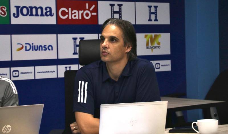 Nuno Gomes, consultor de la FIFA.