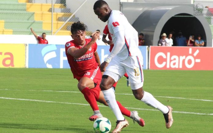 Olimpia le ganó 2-0 a la Real Sociedad.