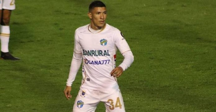 Kevin López asegura que está contento con la decisión que tomó.