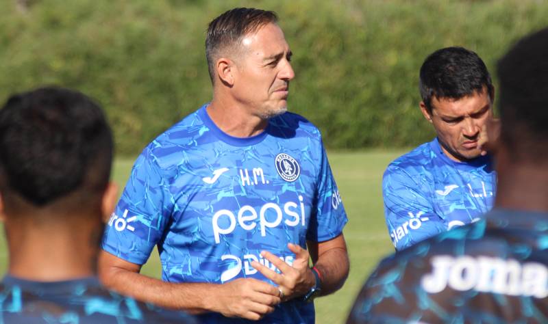 Hernán Medina, técnico del Motagua.