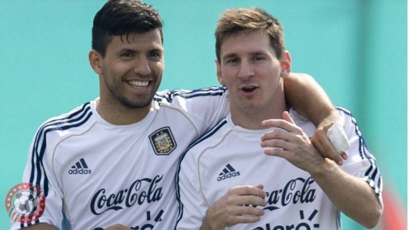 Messi y el Kun, amigo inseparables. 