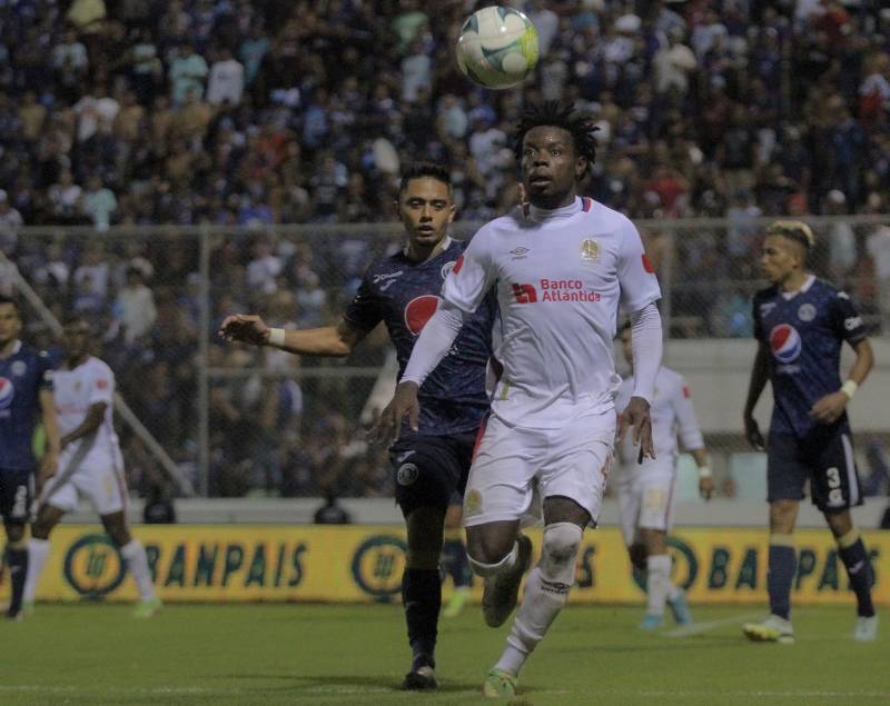 El partido de ida se llevó a cabo en el estadio Carlos Miranda de Comayagua.