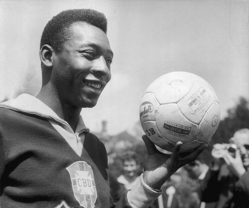 Pelé ganó tres Copas del Mundo.