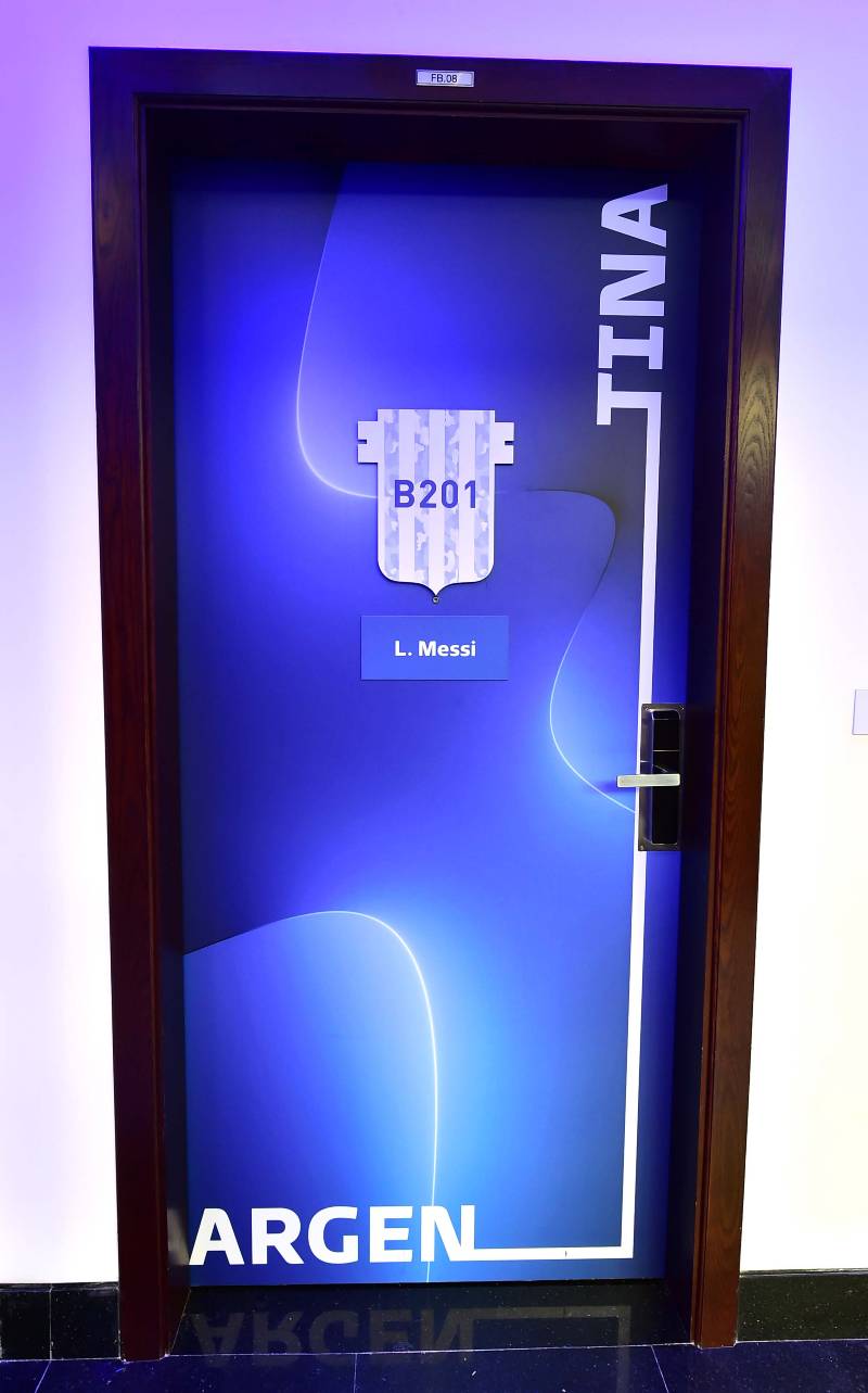 Puerta de la habitación de Lionel Messi.