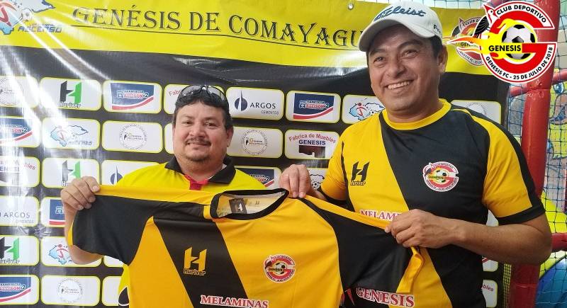Reynaldo Tilguath, nuevo técnico del Génesis de Comayagua FC.