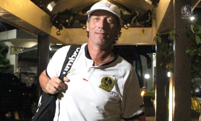 Pedro Troglio, técnico de Olimpia.