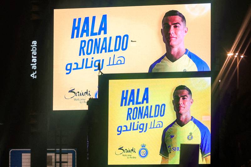 Cristiano Ronaldo fue recibido en Arabia Saudita con la frase: "hala Cristiano".