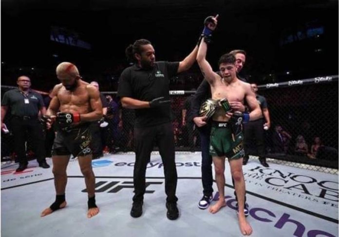 El mexicano Brandon Moreno se coronó el pasado sábado monarca del peso mosca de la UFC.