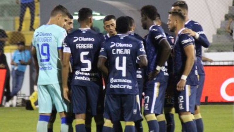 Los azules del Motagua tienen otra cita con su realidad en el torneo de Clausura cuando reciba un aguerrido Potros de Olancho FC. 