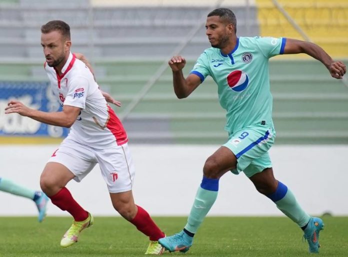 Motagua le ganó al Real Estelí de Nicaragua, pero dejó más dudas de cara al inicio del torneo de Clausura.