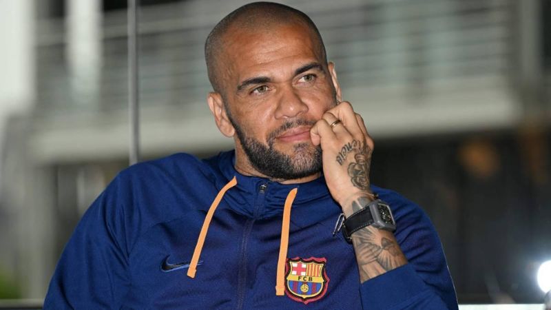 El ex defensa del Barcelona se ha querido defender en libertad, pero la petición ha sido denegada.