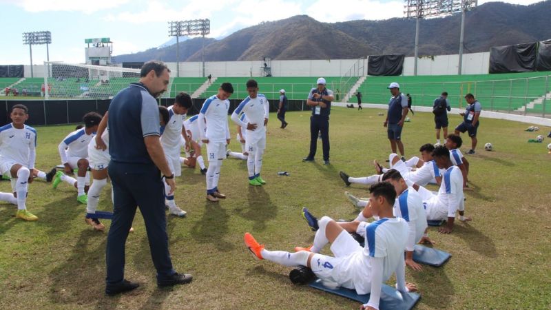 El equipo nacional está física, psicológica y futbolísticamente lista para el duelo decisivo ante los "canaleros".