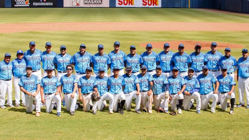 El equipo hondureño de béisbol suma una derrota y dos victorias en el torneo Centroamericano que se realiza en managua, Nicaragua.