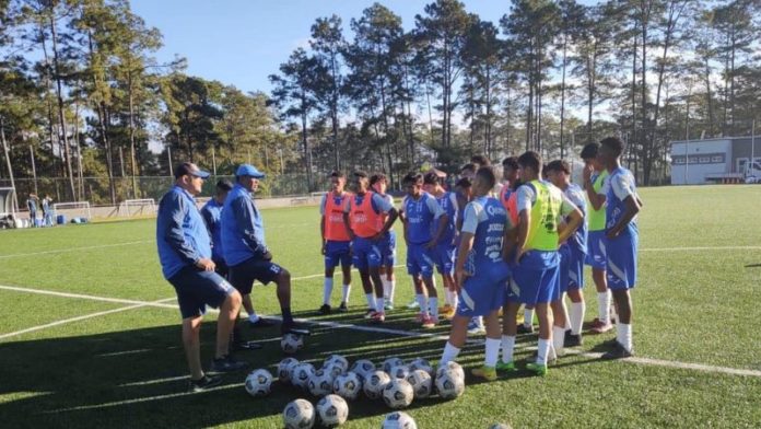 La selección Nacional Sub-17 está terminando en San Pedro Sula su preparación previo al Premundial de Guatemala.