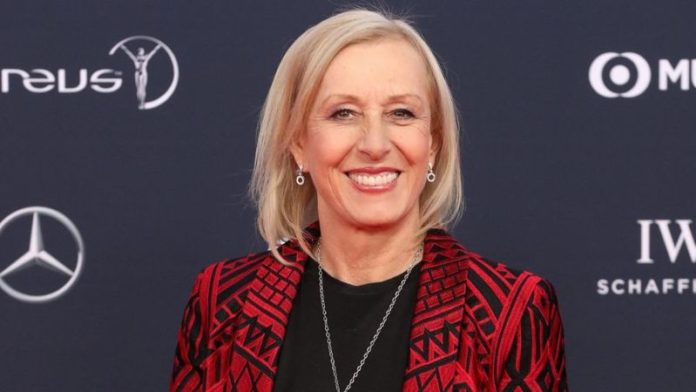 La ex tenista Martina Navratilova ha tenido que luchar contra el cáncer de mama y de garganta.