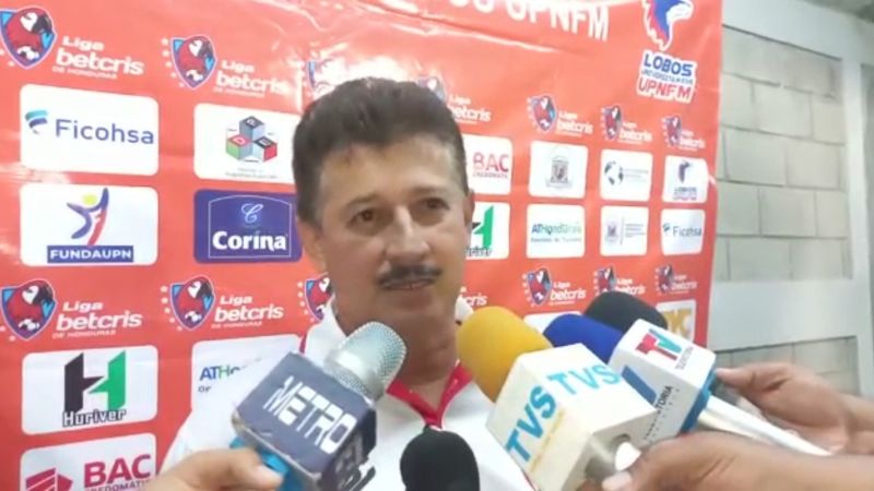 El técnico de la Real Sociedad, Mauro Reyes, consideró que el descendido se conocerá hasta las últimas instancias del torneo de Clausura.