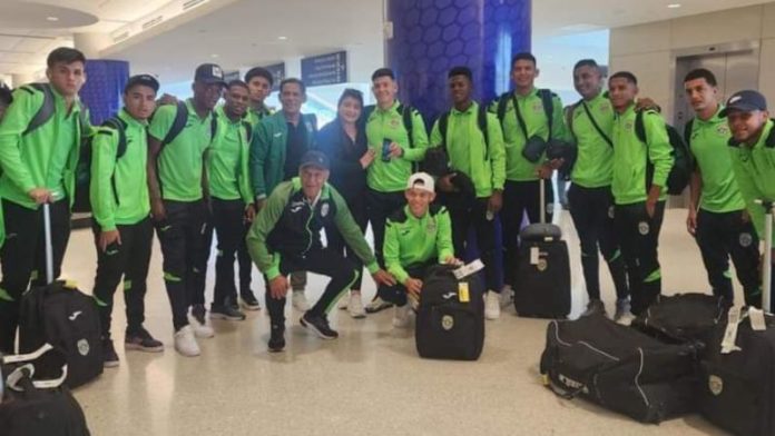 El plantel de jugadores del Marathón ya se encuentra en New Orleans donde este domingo enfrentará amistosamente al Olimpia.