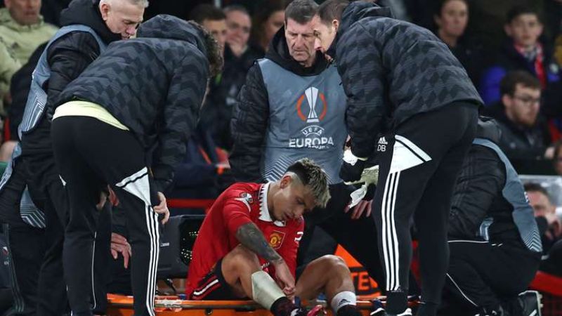 La lesión de Lisandro Martínez es grave y el Manchester United anunció que se perderá lo que resta de la temporada.