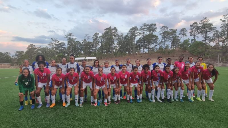 El desarrollo del fútbol femenino es una de las exigencias de la FIFA en su apoyo al balompié hondureño.
