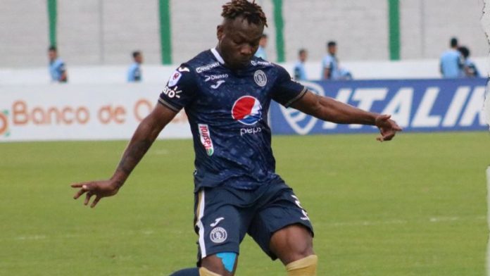 La lesión muscular que sufrió Kevin Álvarez el pasado domingo es grave y se perderá lo que resta del torneo de Clausura.