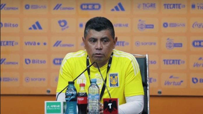 El técnico de Tigres de México, Marco Antonio "Chima" Ruiz dijo que a partir del domingo comenzará a pensar en el partico contra Motagua.