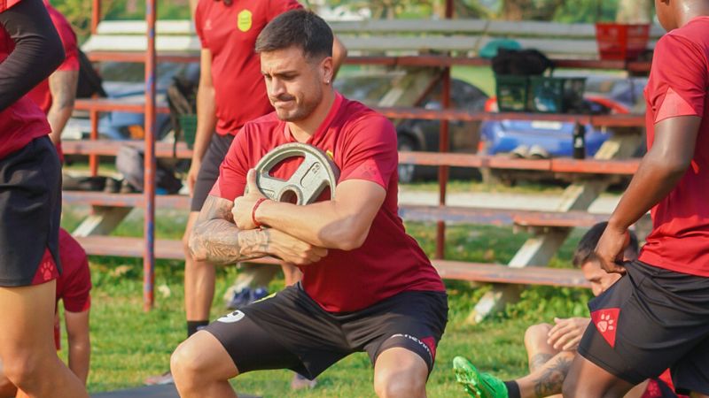 El delantero Ramiro Rocca es la esperanza goleadora del Real España el sábado contra el Olimpia.