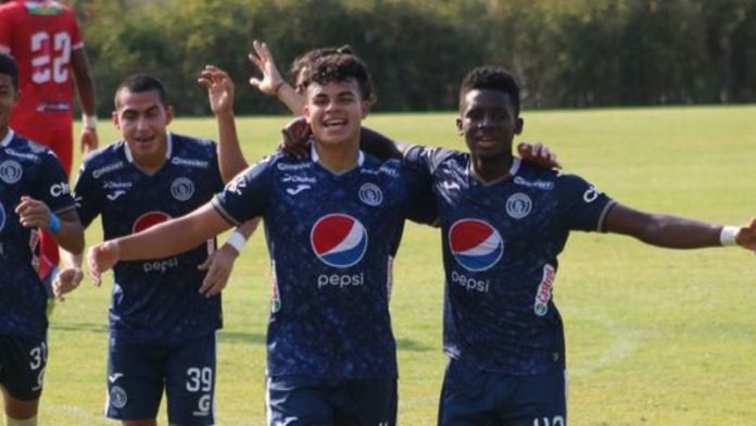 Las Reservas del Motagua le ganaron 3-1 a sus similares de la Real Sociedad, líder de la competencia.