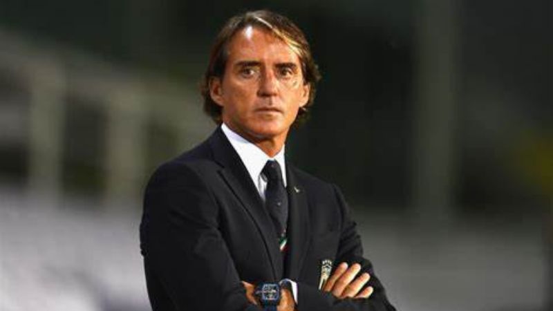 El seleccionador italiano, Roberto Mancini, dice estar en contra del aumento de selecciones para el Mundial de 2026.