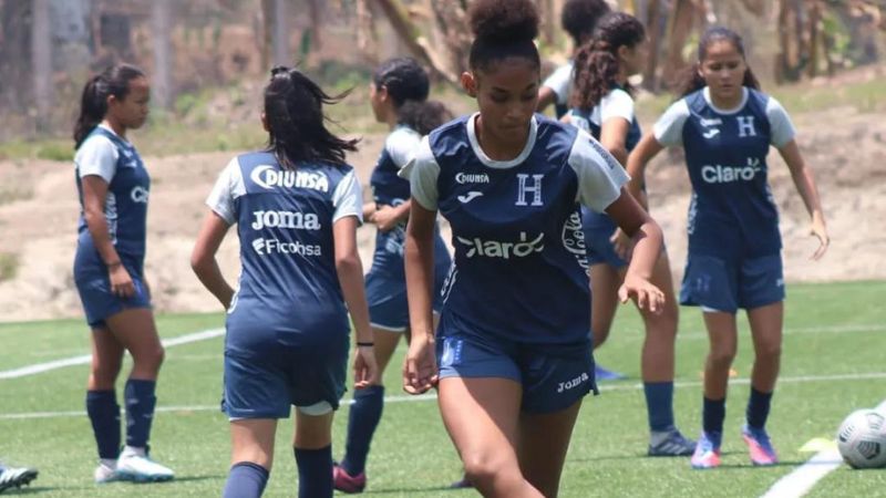 La joven de 16 años Angie Nahomy Álvarez Martínez ya tuvo su primera experiencia en la Selección Nacional Sub-17.