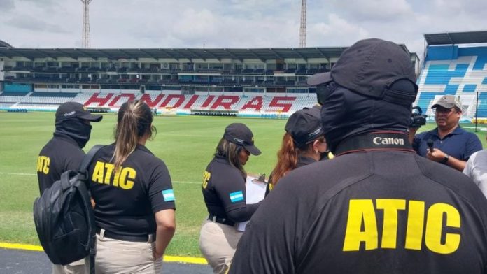 La ATIC comenzó este miércoles una investigación sobre el cambio de grama al estadio Nacional "Chelato Uclés".