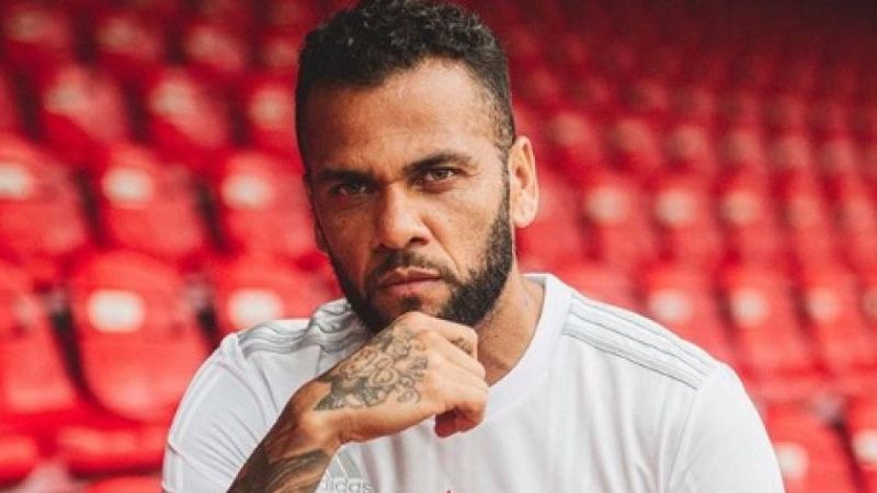 Alves se encuentra en prisión provisional, comunicada y sin fianza desde el 20 de enero.