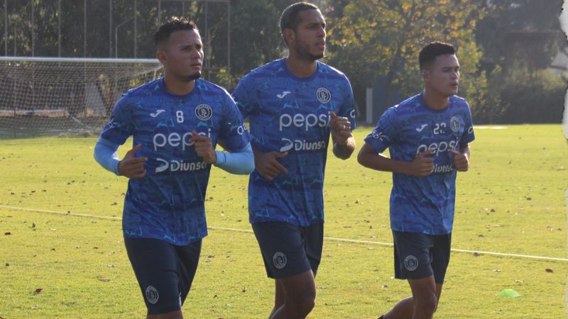 El futuro de Walter Martínez, Eddie Hernández y Juan Ángel Delgado en Motagua está en manos del técnico Ninrod Medina.