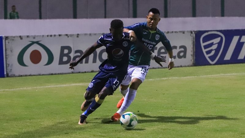 En el partido de ida del repechaje realizado en Comayagua, Marathón le ganó 2-1 al Motagua.