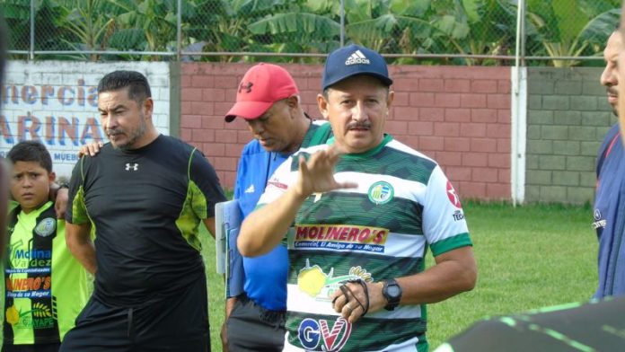 Mauro Reyes fue presentado este miércoles como nuevo técnico del equipo Juticalpa de la Liga de Ascenso.