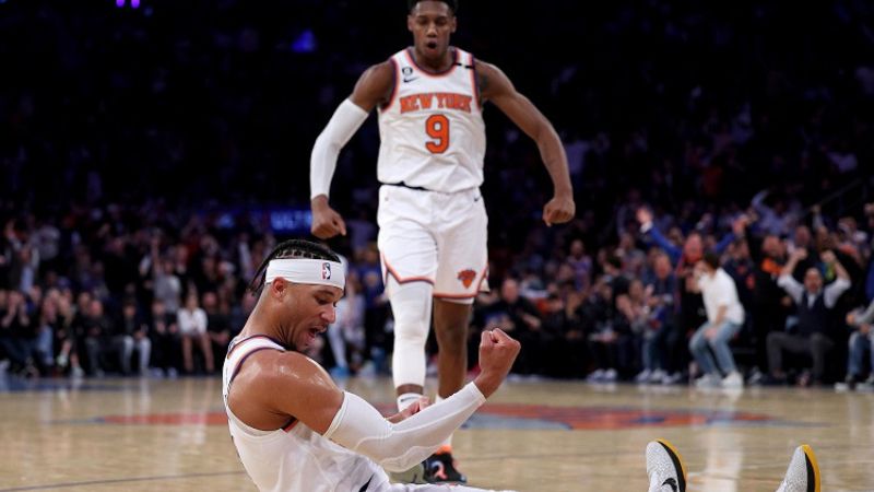 Los NY Knicks vencieron a los Miami Heat e igualaron la serie semifinal de la Conferencia Este.